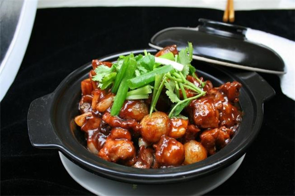 红灯笼狗羊鸡煲